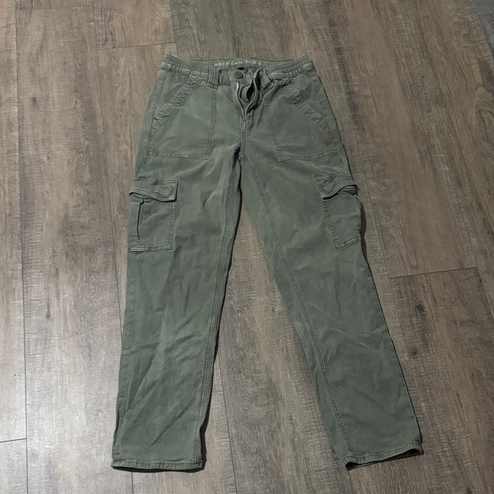 American Eagle Outfitters Green Cargo Pants